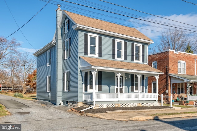 view of front facade featuring a porch