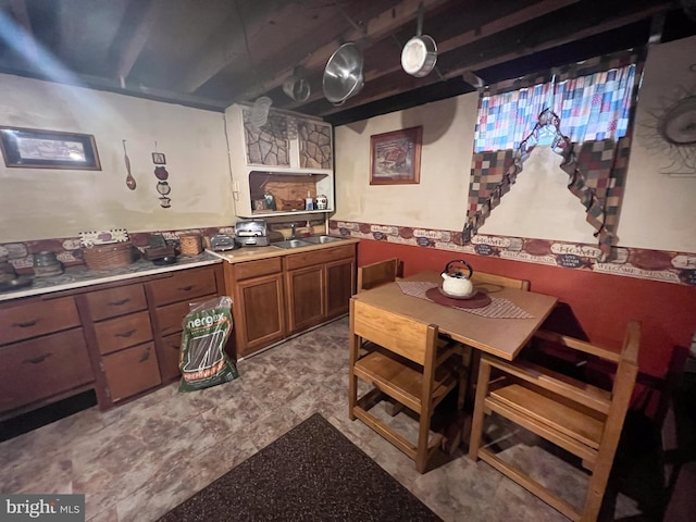 kitchen featuring sink