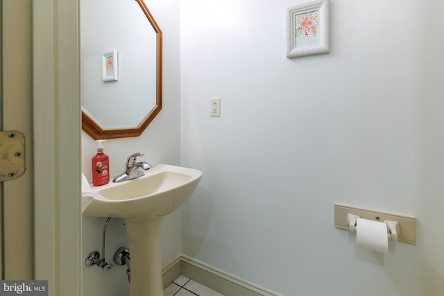 bathroom featuring tile patterned floors