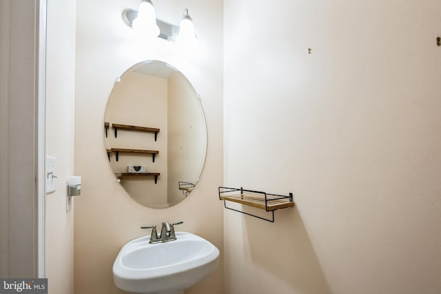 bathroom with sink