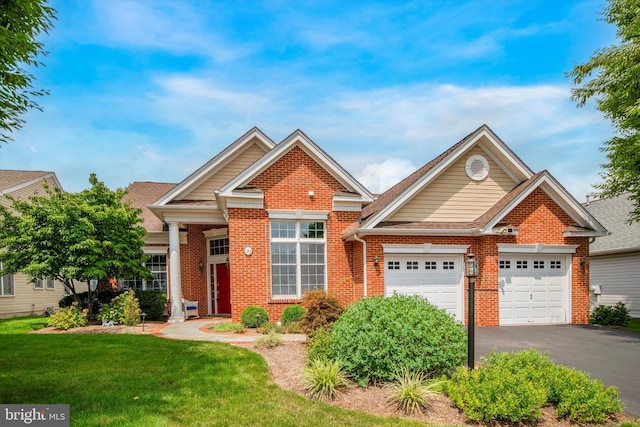 view of front of property with a front lawn