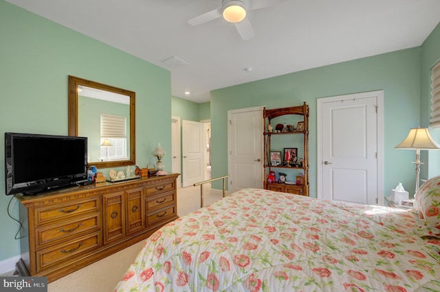 bedroom with carpet flooring and ceiling fan