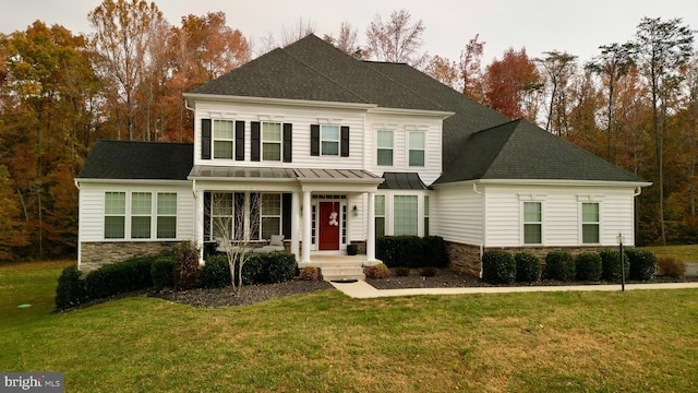 view of front of house with a front yard