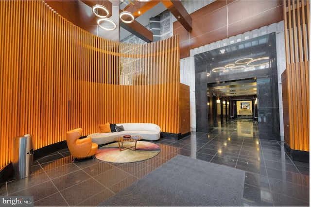 50 S 16th St Unit 5102, Philadelphia, PA 19102 - common area featuring a high ceiling