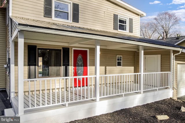 view of front of house with covered porch