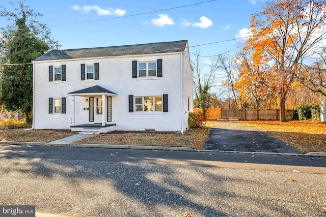 view of front of home