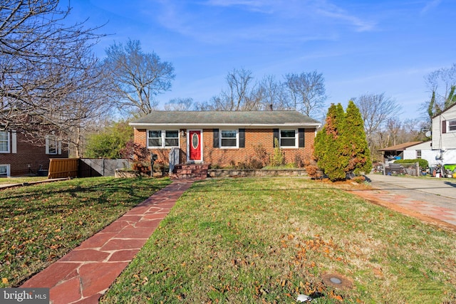 view of front of house with a front lawn