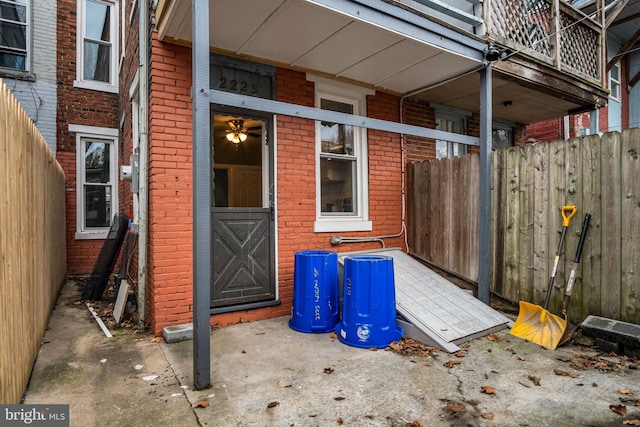 property entrance with a balcony