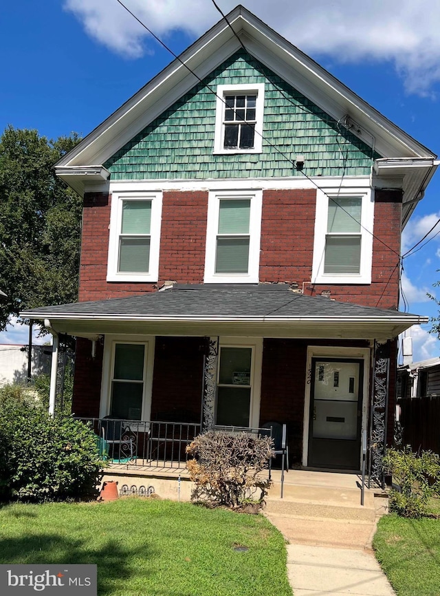 view of front of property with a porch