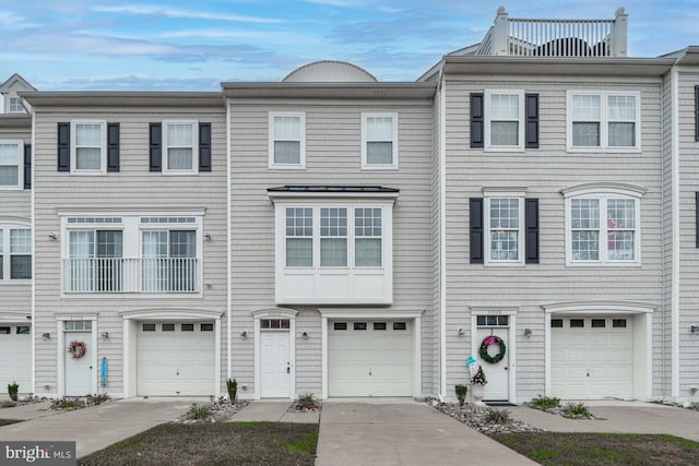 view of townhome / multi-family property