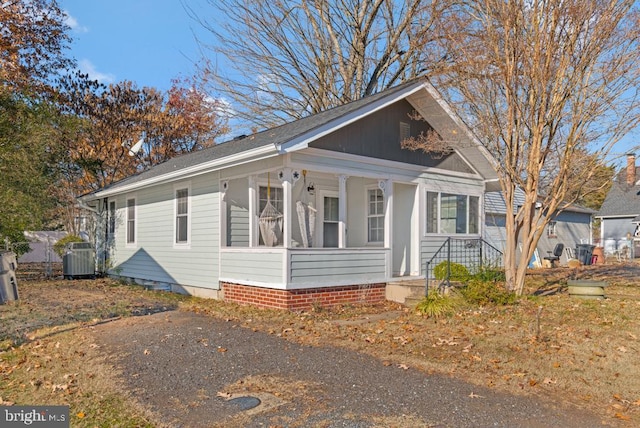 view of front of house featuring central AC unit