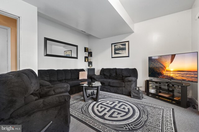 living room with carpet flooring