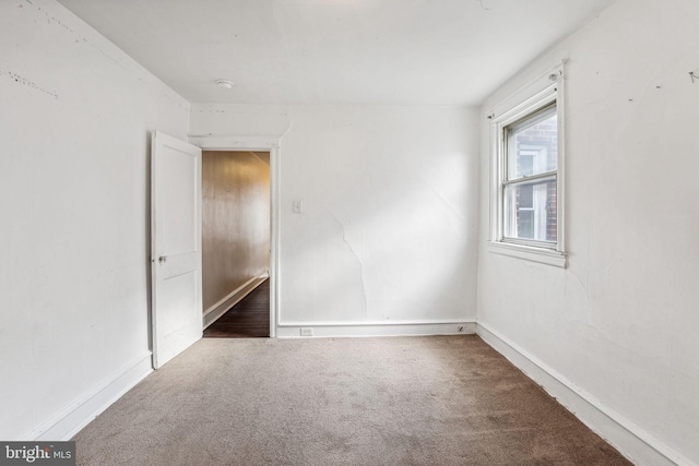 view of carpeted spare room