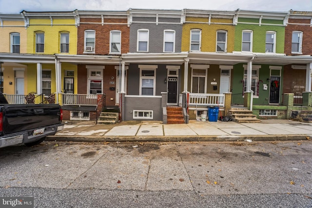 view of townhome / multi-family property