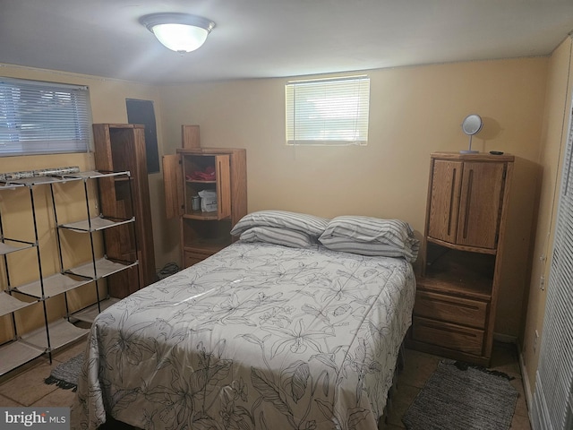 bedroom featuring a closet