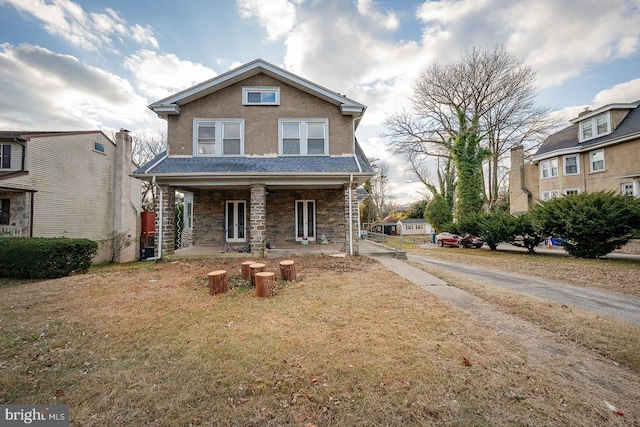 view of front facade featuring covered porch