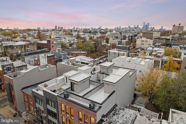 view of aerial view at dusk