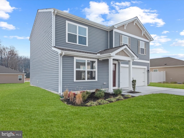 view of front facade featuring a front lawn and a garage