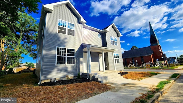 view of front of house