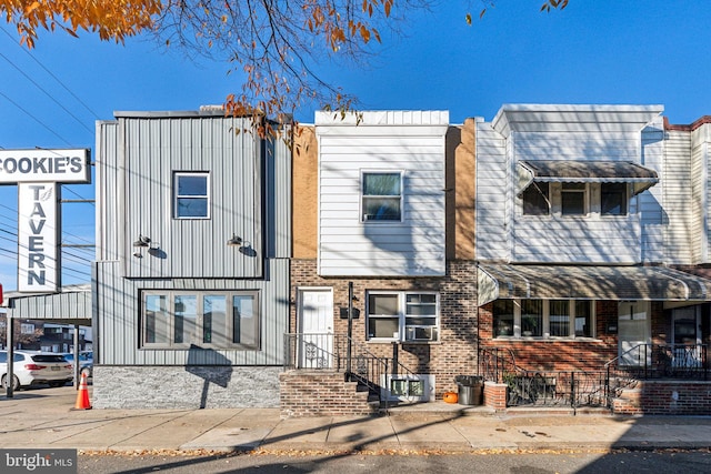 view of townhome / multi-family property