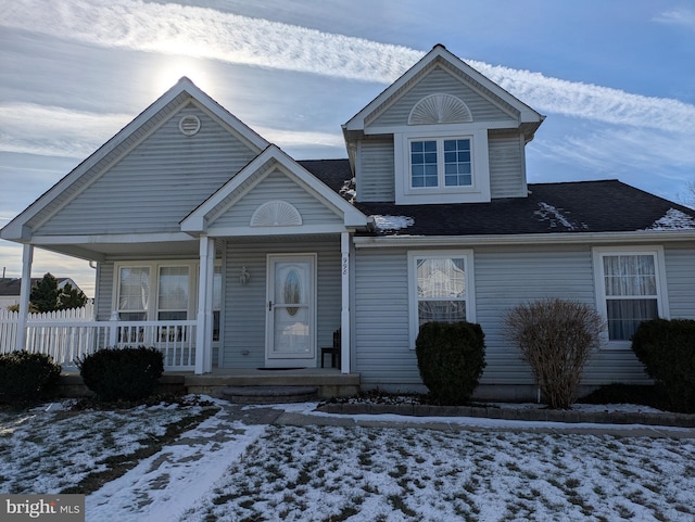 view of front property