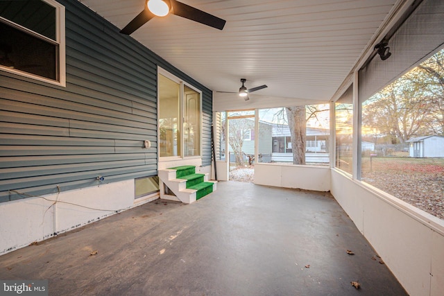 415 Tamara Cir, Newark, DE 19711 - unfurnished sunroom featuring a ceiling fan
