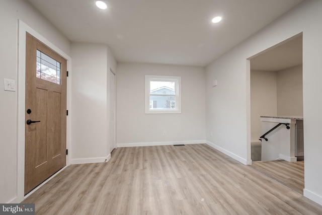 415 Tamara Cir, Newark, DE 19711 - foyer entrance with light wood-type flooring, baseboards, and recessed lighting