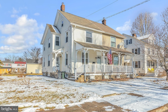 view of front facade featuring covered porch