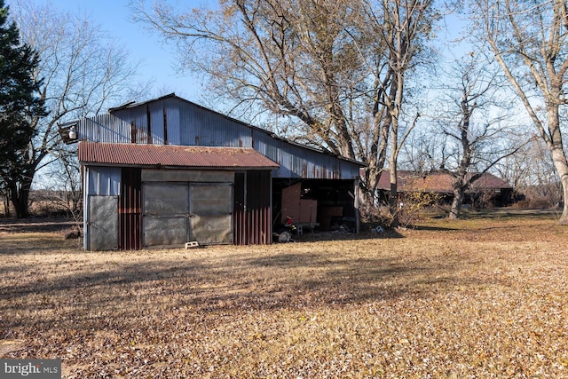 view of outdoor structure