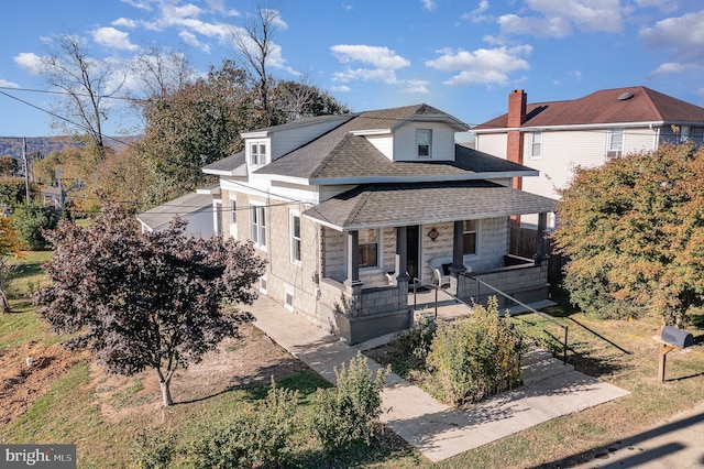 view of front of house