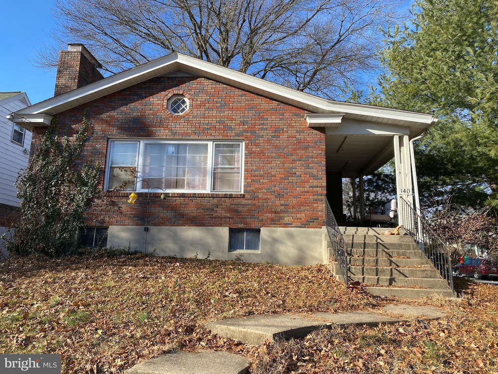 view of home's exterior