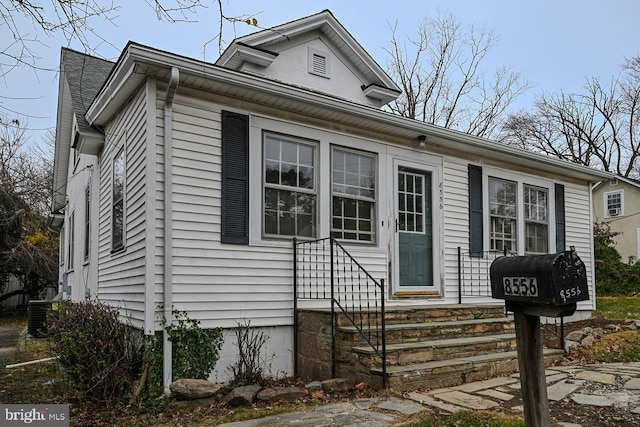 view of front of house featuring central AC unit