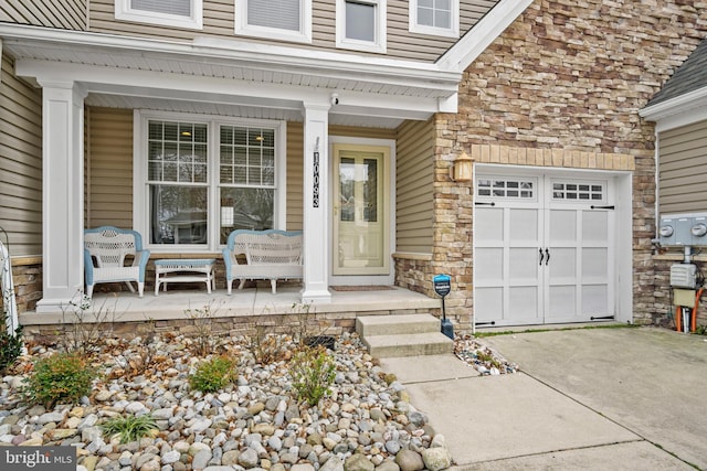 property entrance with a porch