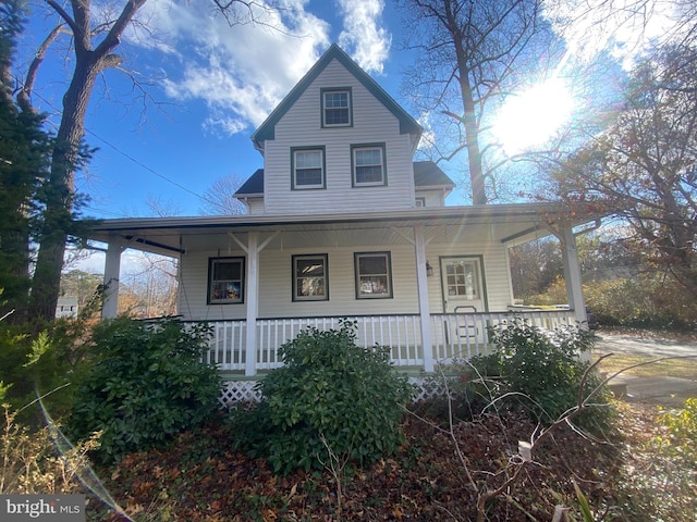 view of farmhouse-style home