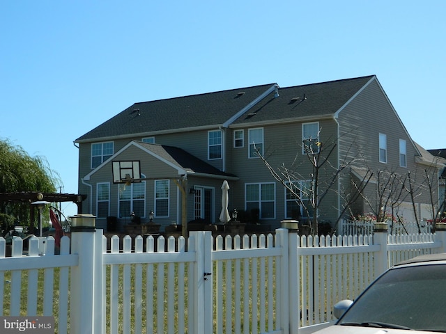 view of front of home