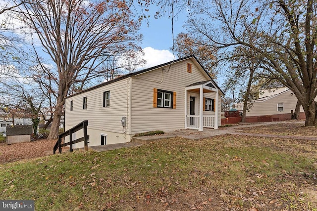 exterior space with a lawn