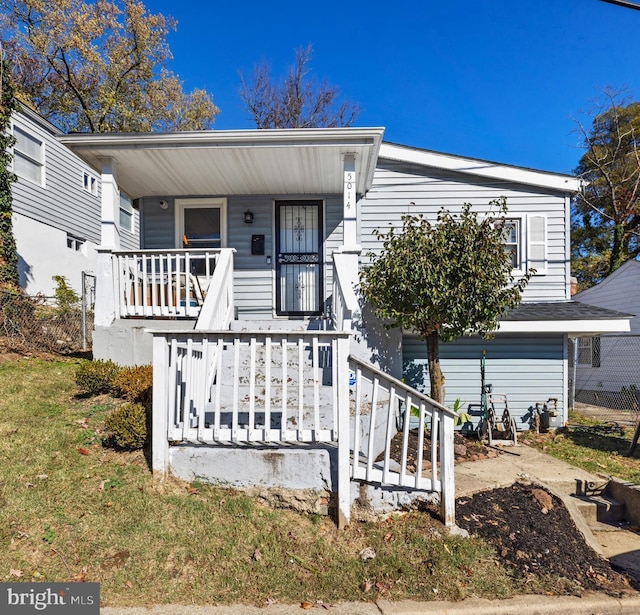 view of front of house featuring a porch