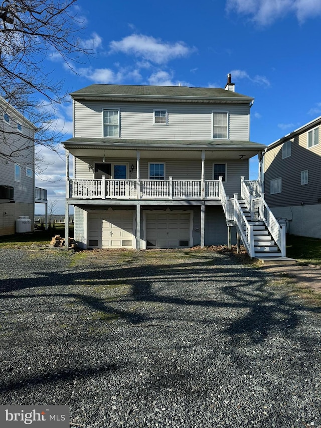 view of front of house featuring a garage