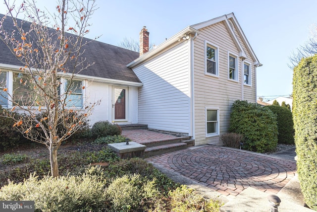 view of front of house featuring a patio area