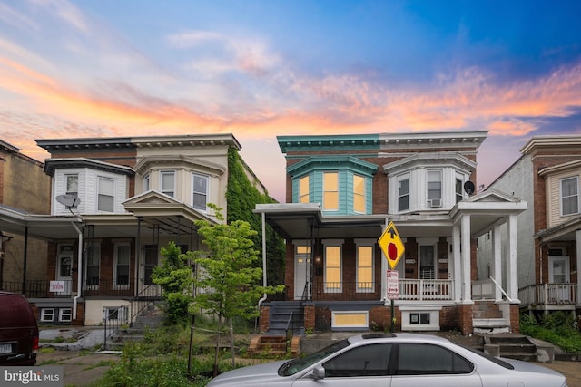 view of front of house featuring a porch