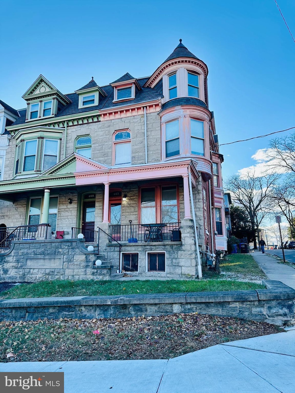 view of front of home with a porch