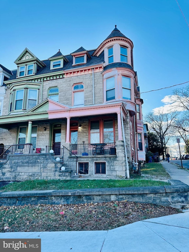 view of front of home with a porch