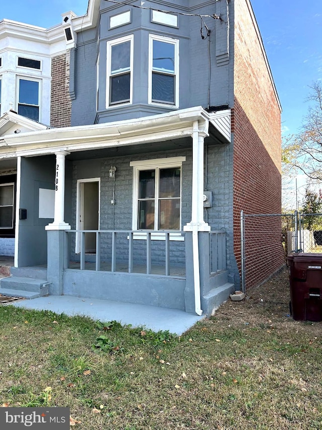 view of front of house featuring covered porch