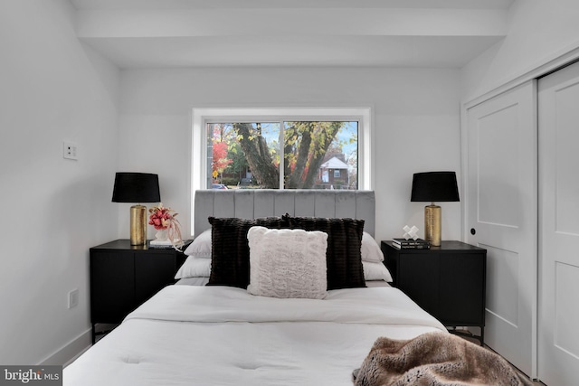 bedroom featuring a closet