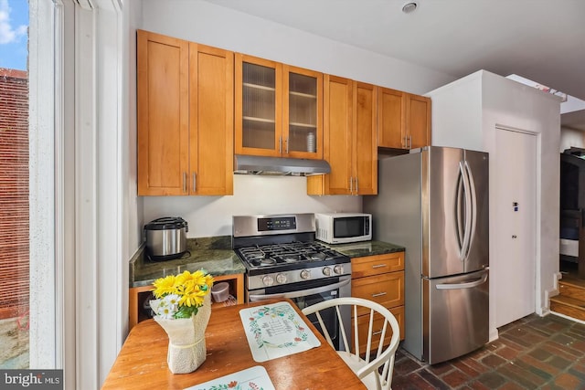 kitchen featuring appliances with stainless steel finishes