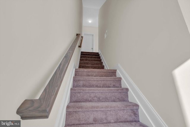 14 Mill Creek Ct, Bayville, NJ 08721 - view of stairway