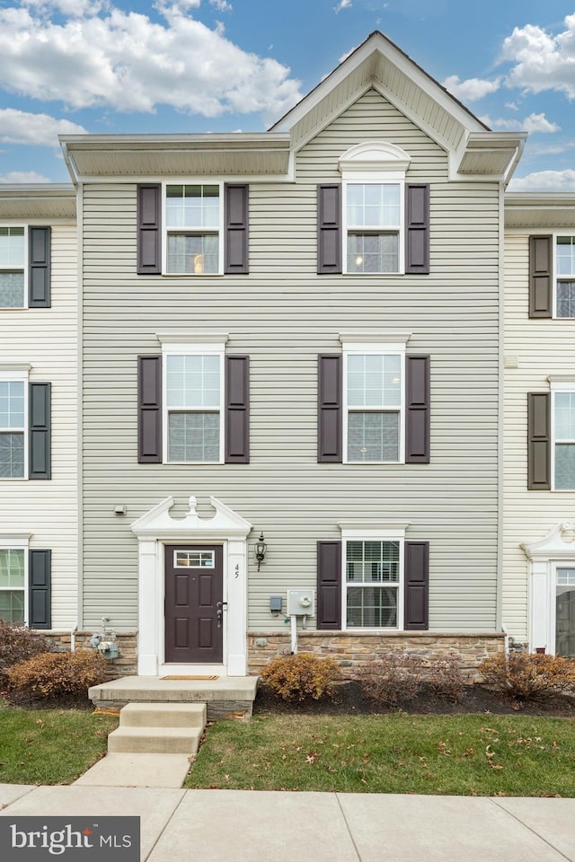 view of townhome / multi-family property