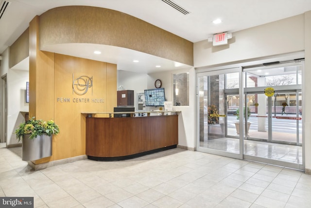 1900 John F Kennedy Unit 2002, Philadelphia, PA 19103 - reception area with recessed lighting