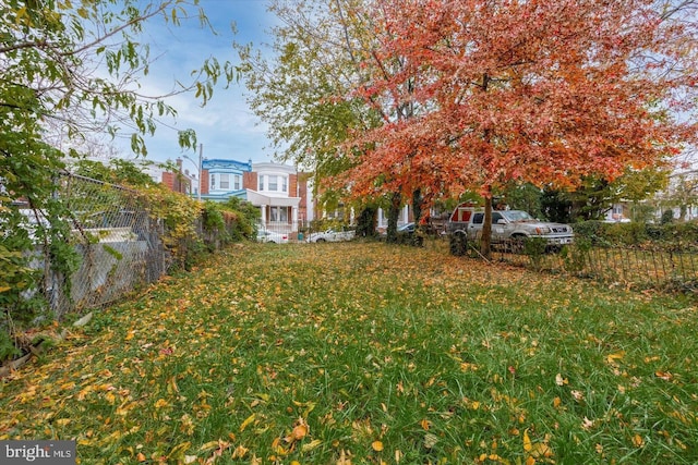 5122 N Broad St, Philadelphia, PA 19141 - view of yard
