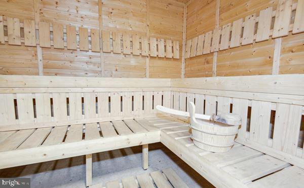 view of sauna / steam room